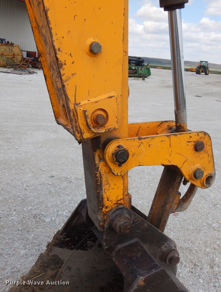 image for item HR9233 1994 JCB 214  backhoe
