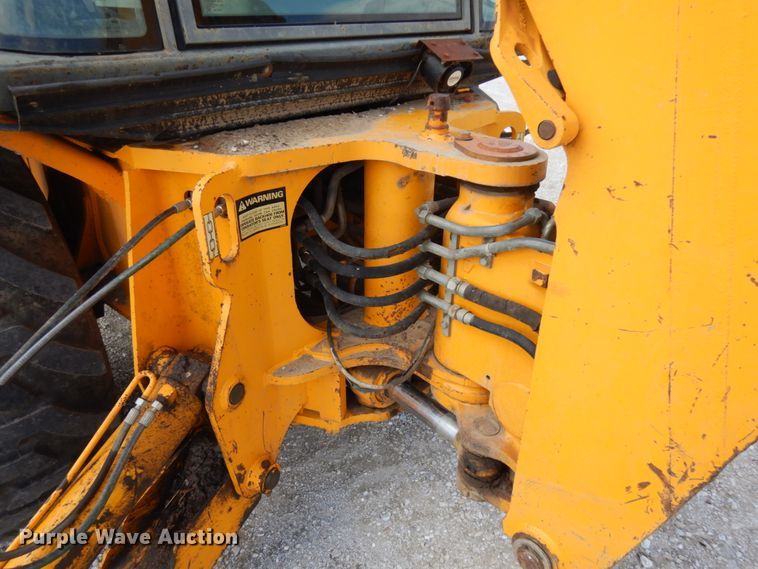 image for item HR9233 1994 JCB 214  backhoe