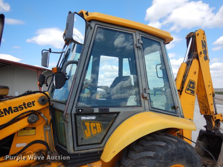 image for item HR9233 1994 JCB 214  backhoe