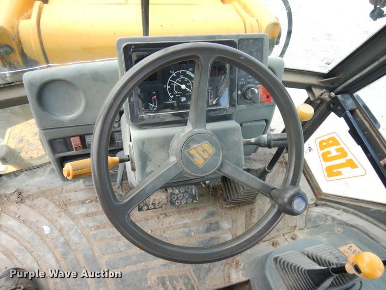 image for item HR9233 1994 JCB 214  backhoe