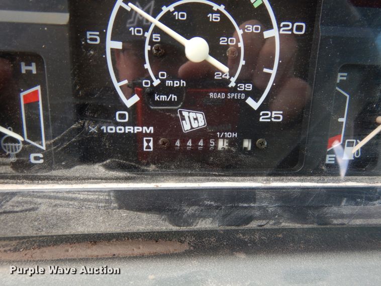 image for item HR9233 1994 JCB 214  backhoe