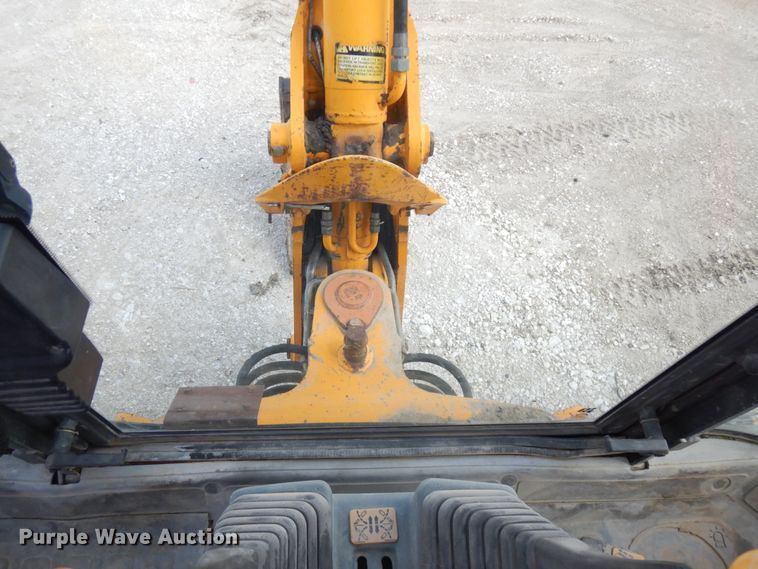 image for item HR9233 1994 JCB 214  backhoe