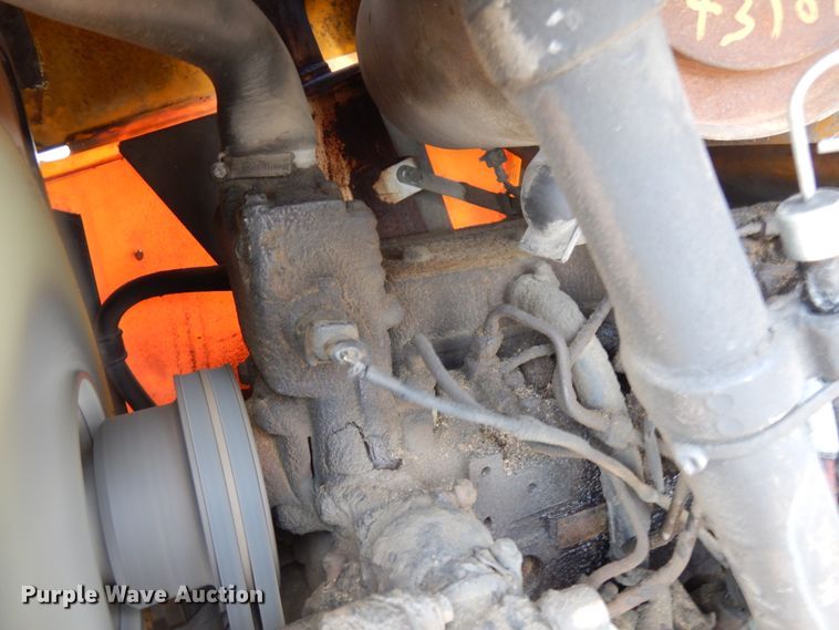 image for item HR9233 1994 JCB 214  backhoe