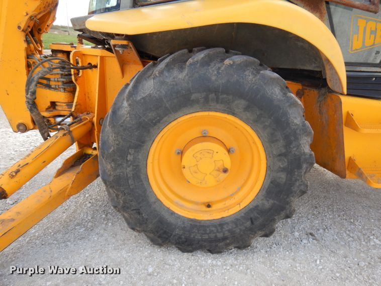 image for item HR9233 1994 JCB 214  backhoe