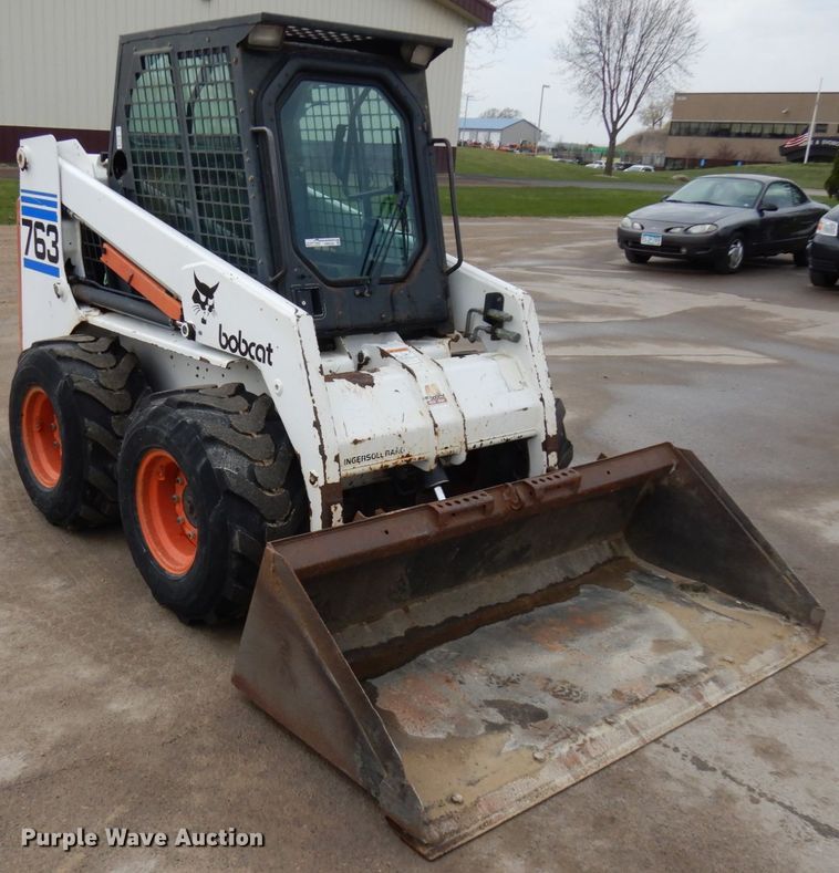 image for item HR9239 1998 Bobcat 763  skid steer loader