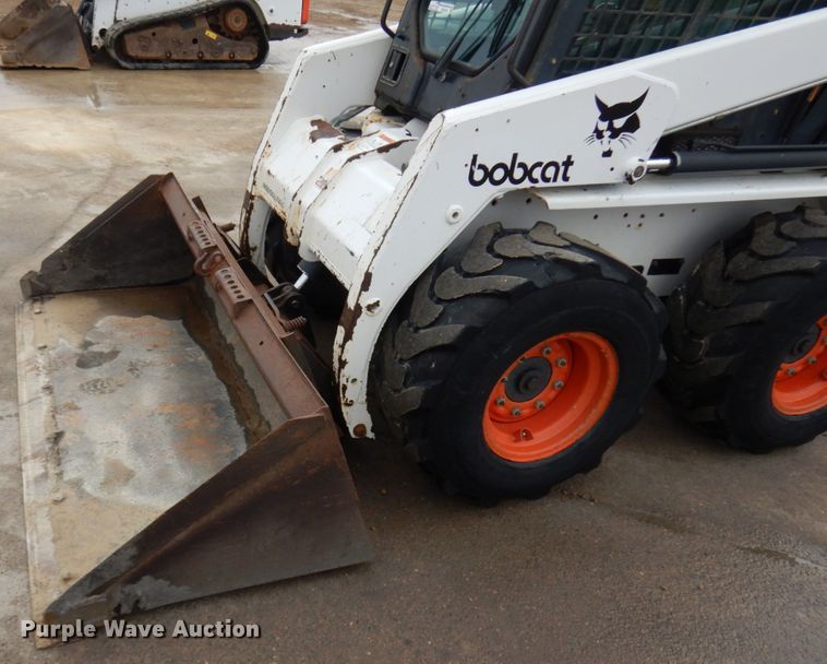 image for item HR9239 1998 Bobcat 763  skid steer loader