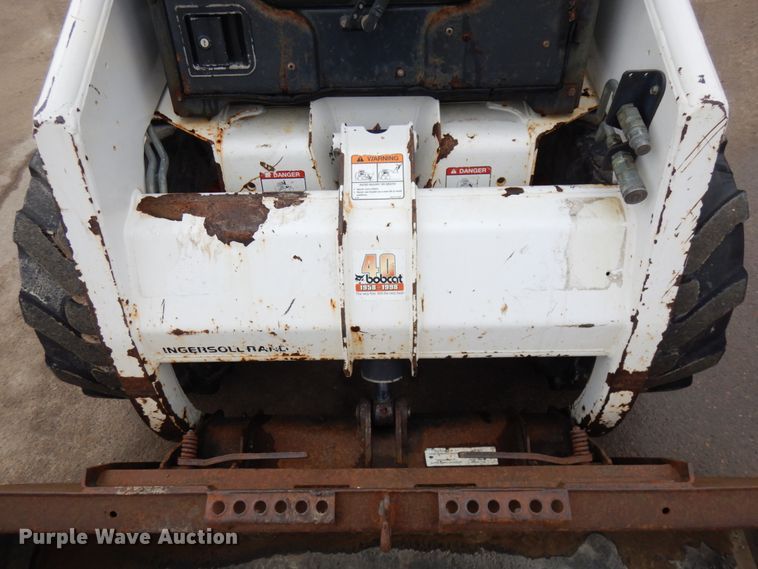 image for item HR9239 1998 Bobcat 763  skid steer loader