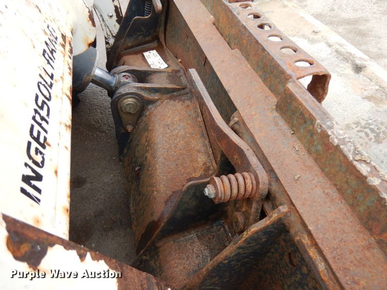 image for item HR9239 1998 Bobcat 763  skid steer loader