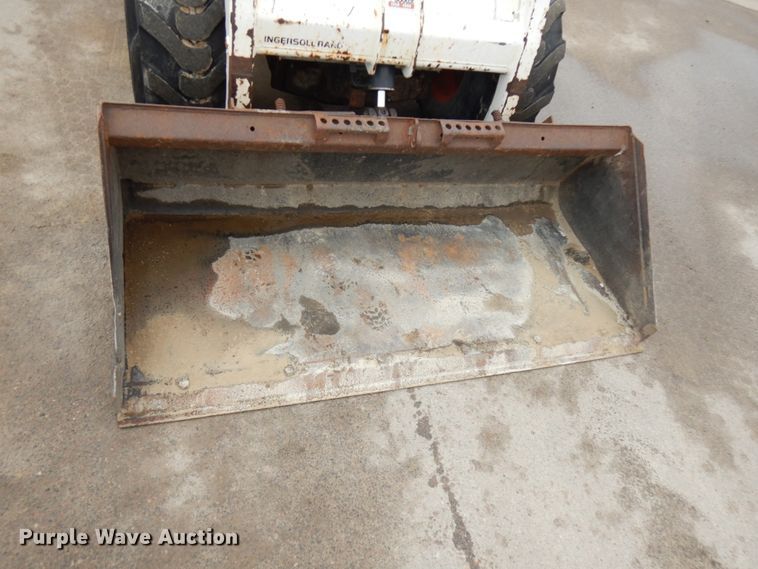 image for item HR9239 1998 Bobcat 763  skid steer loader