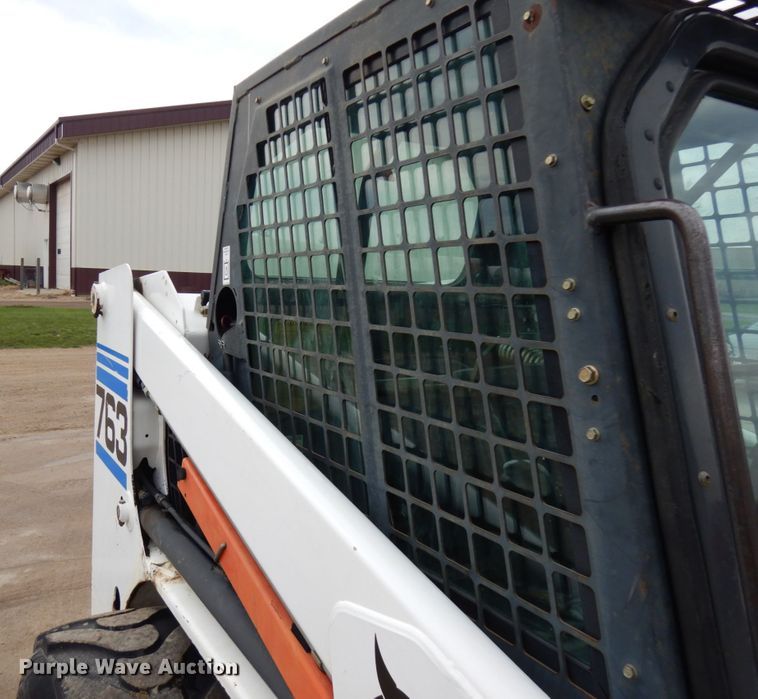 image for item HR9239 1998 Bobcat 763  skid steer loader