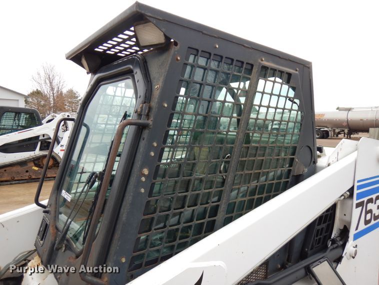 image for item HR9239 1998 Bobcat 763  skid steer loader
