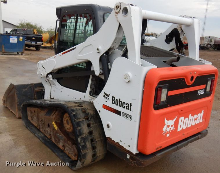image for item HR9240 2015 Bobcat T590  tracked skid steer loader
