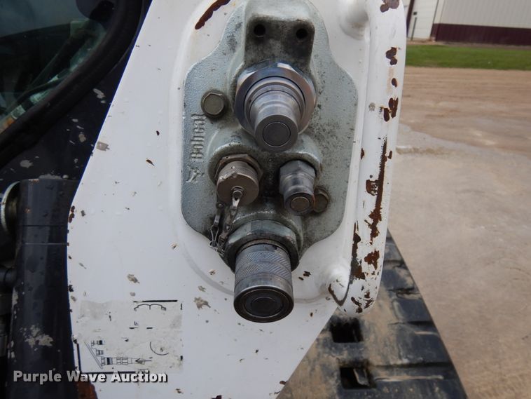 image for item HR9240 2015 Bobcat T590  tracked skid steer loader