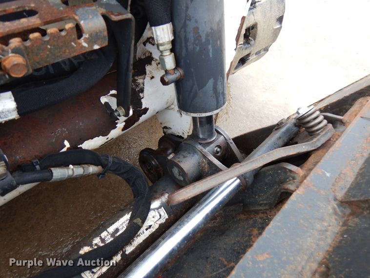 image for item HR9240 2015 Bobcat T590  tracked skid steer loader