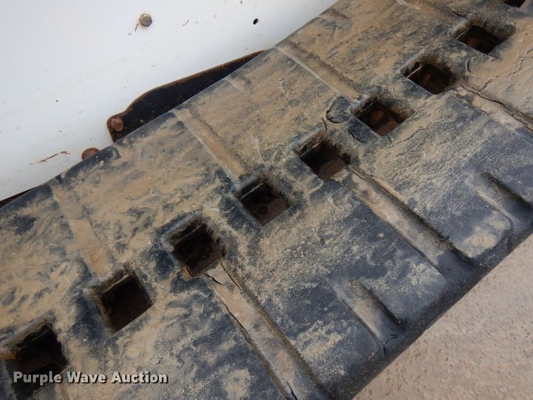 image for item HR9240 2015 Bobcat T590  tracked skid steer loader