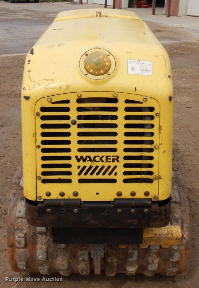 image for item HR9241 2007 Wacker RT  vibratory trench compactor