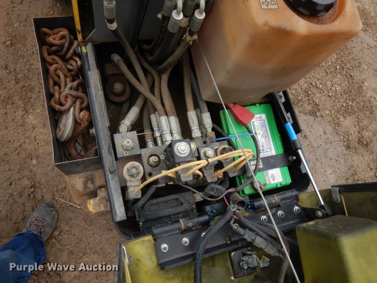 image for item HR9241 2007 Wacker RT  vibratory trench compactor