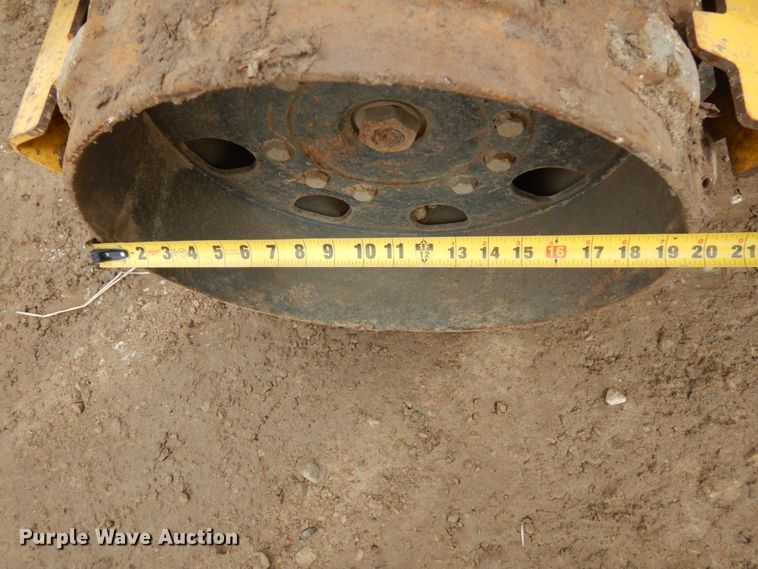 image for item HR9241 2007 Wacker RT  vibratory trench compactor