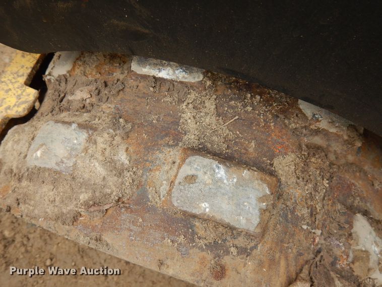 image for item HR9241 2007 Wacker RT  vibratory trench compactor