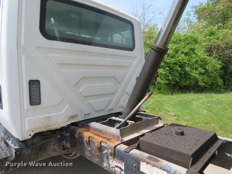 image for item HV9749 2006 International 4200  dump truck