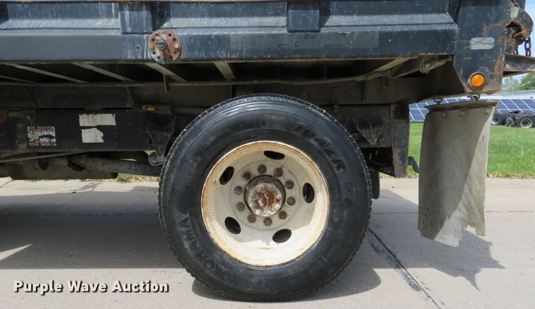 image for item HV9749 2006 International 4200  dump truck