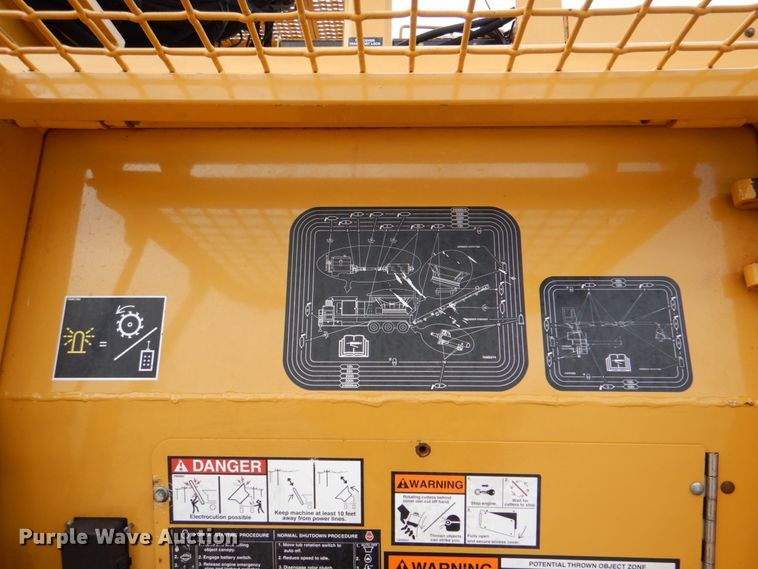 image for item HX9215 2012 Vermeer TG5000 tub grinder