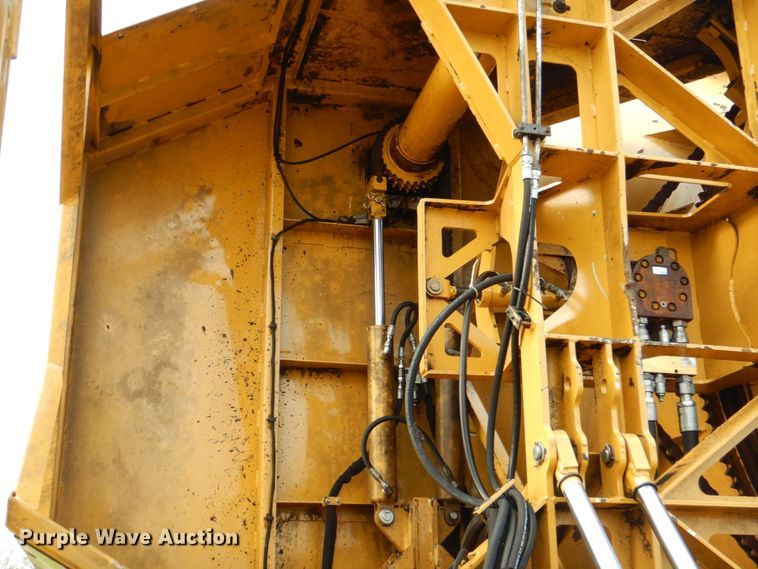 image for item HX9215 2012 Vermeer TG5000 tub grinder