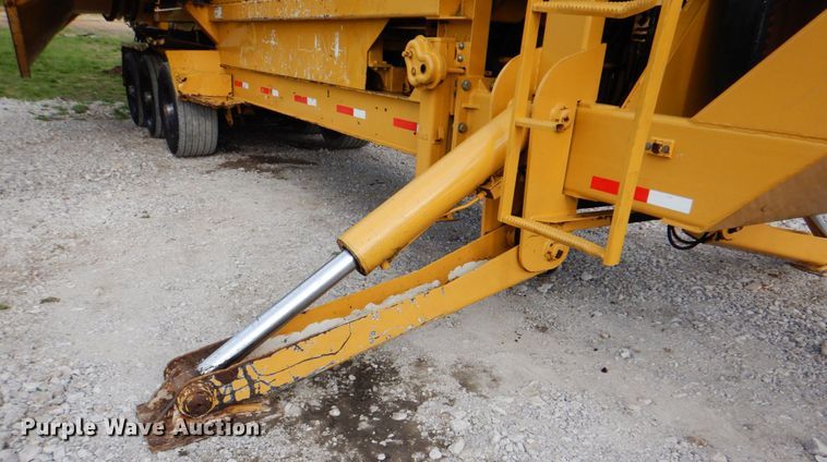 image for item HX9215 2012 Vermeer TG5000 tub grinder