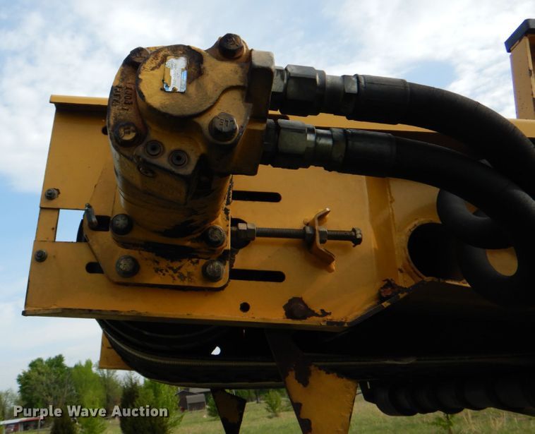 image for item HX9215 2012 Vermeer TG5000 tub grinder