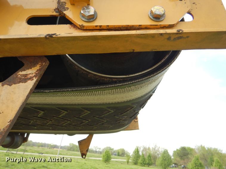 image for item HX9215 2012 Vermeer TG5000 tub grinder