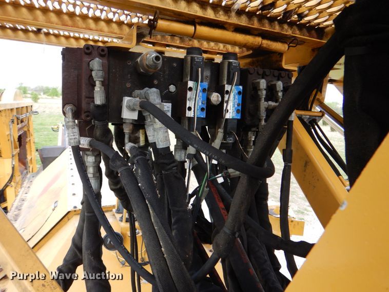 image for item HX9215 2012 Vermeer TG5000 tub grinder