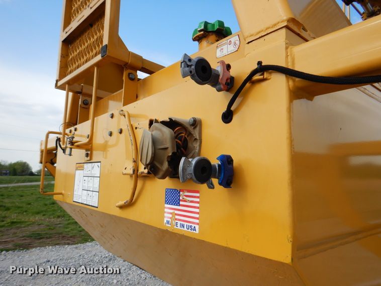 image for item HX9215 2012 Vermeer TG5000 tub grinder