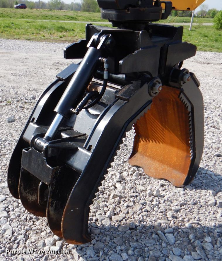 image for item HX9215 2012 Vermeer TG5000 tub grinder