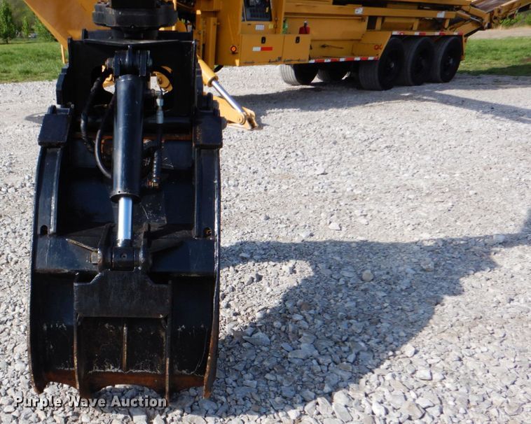 image for item HX9215 2012 Vermeer TG5000 tub grinder