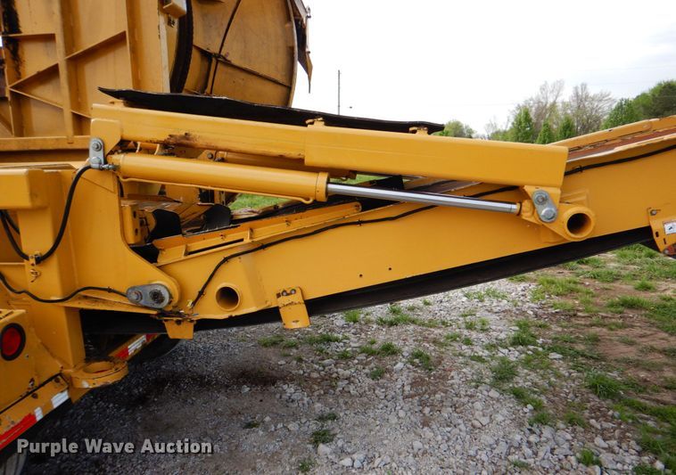 image for item HX9215 2012 Vermeer TG5000 tub grinder