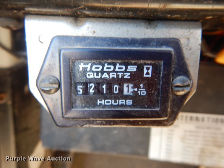 image for item ID9756 1999 International 4800  digger derrick truck