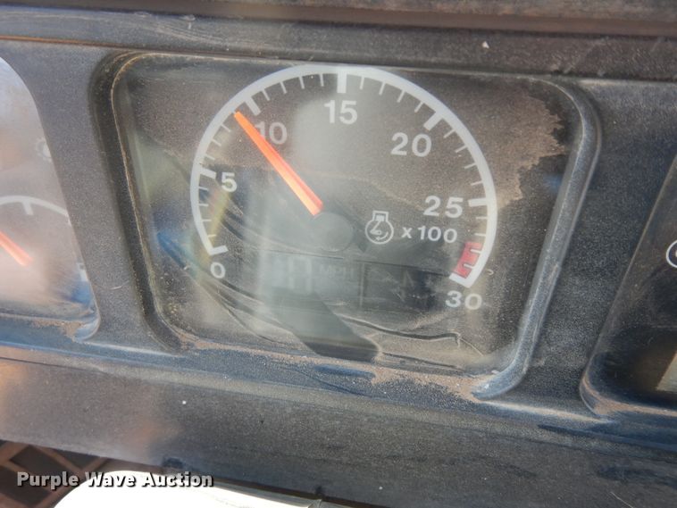 image for item ID9757 1994 Caterpillar 938F  wheel loader