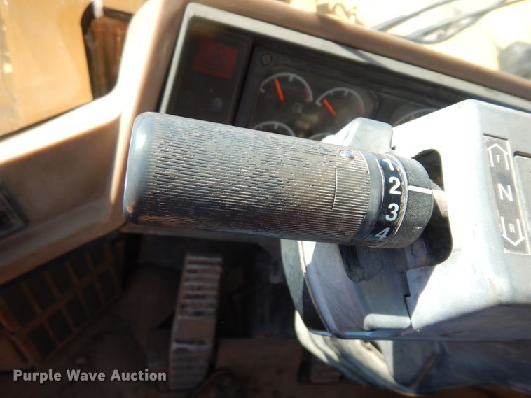 image for item ID9757 1994 Caterpillar 938F  wheel loader