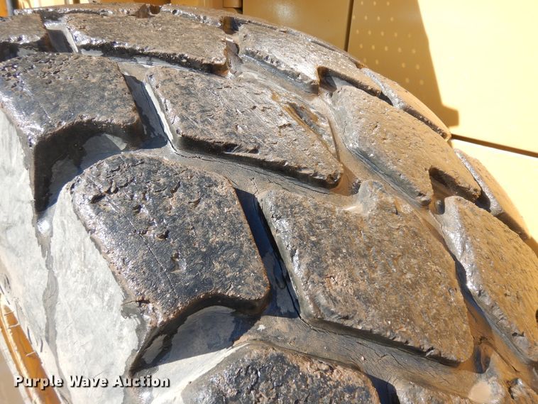 image for item ID9757 1994 Caterpillar 938F  wheel loader