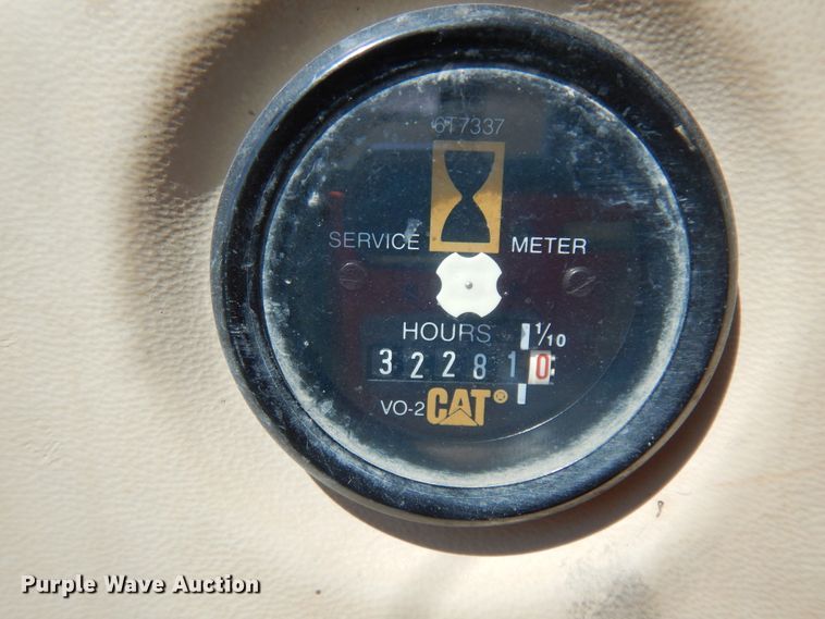 image for item ID9758 1997 Caterpillar 330BL  excavator