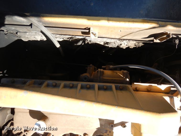 image for item ID9758 1997 Caterpillar 330BL  excavator