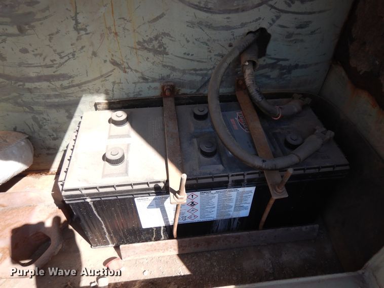 image for item ID9759 1980 Ford 8000  utility / service truck