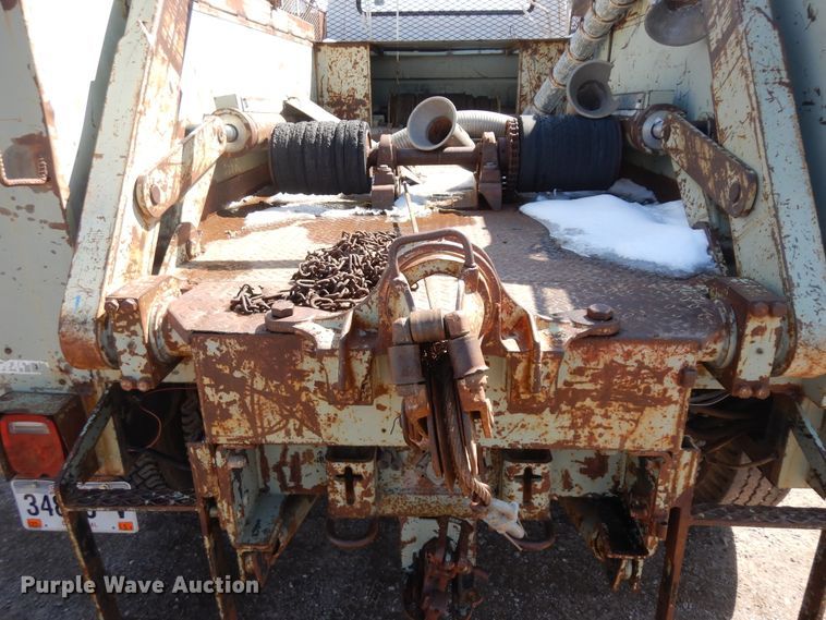 image for item ID9759 1980 Ford 8000  utility / service truck