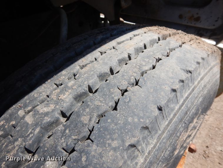 image for item ID9759 1980 Ford 8000  utility / service truck