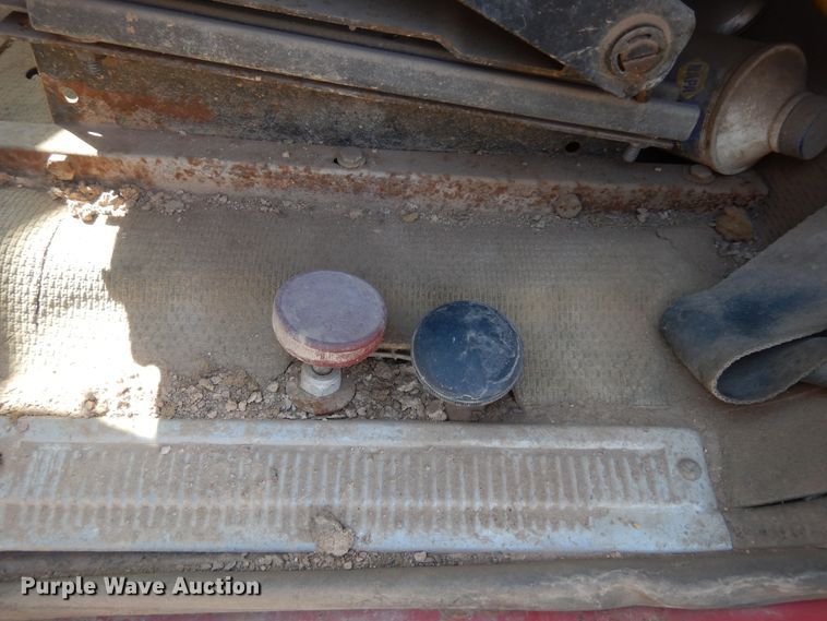 image for item ID9760 1979 GMC 7000  fuel truck