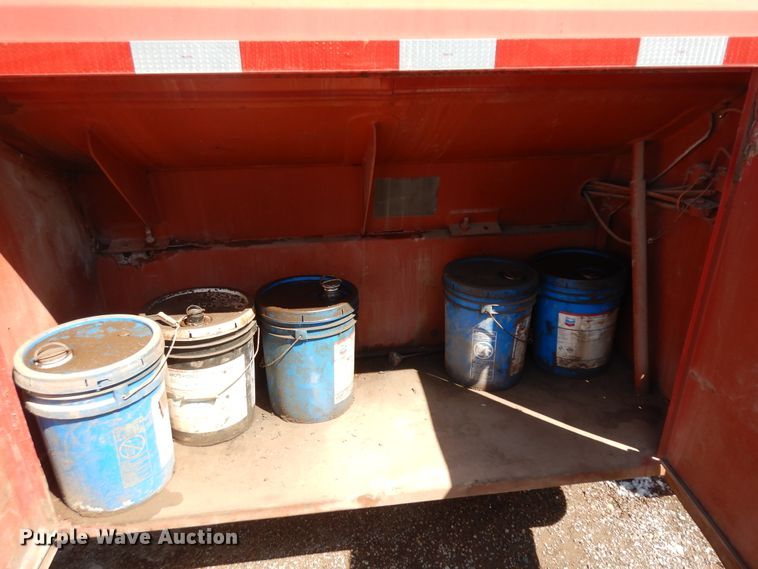 image for item ID9760 1979 GMC 7000  fuel truck