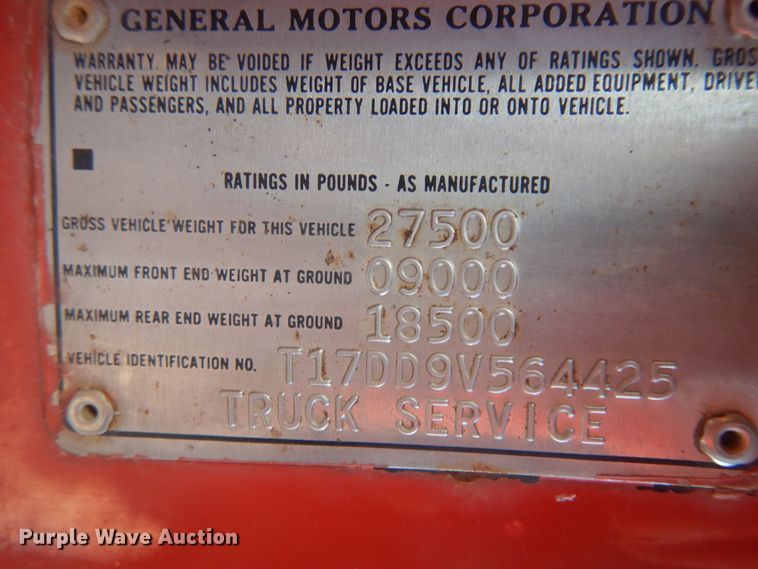 image for item ID9760 1979 GMC 7000  fuel truck