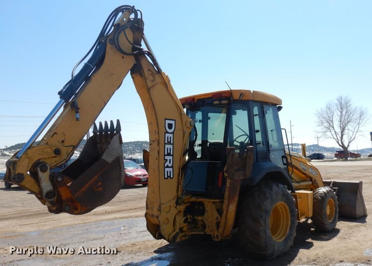 image for item ID9762 2006 John Deere 410G  backhoe