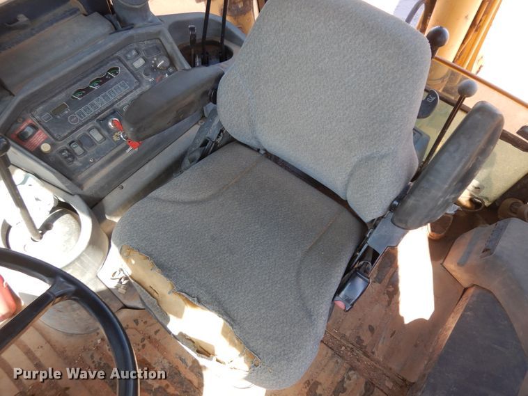 image for item ID9762 2006 John Deere 410G  backhoe