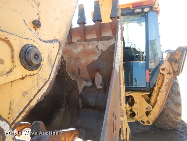 image for item ID9762 2006 John Deere 410G  backhoe